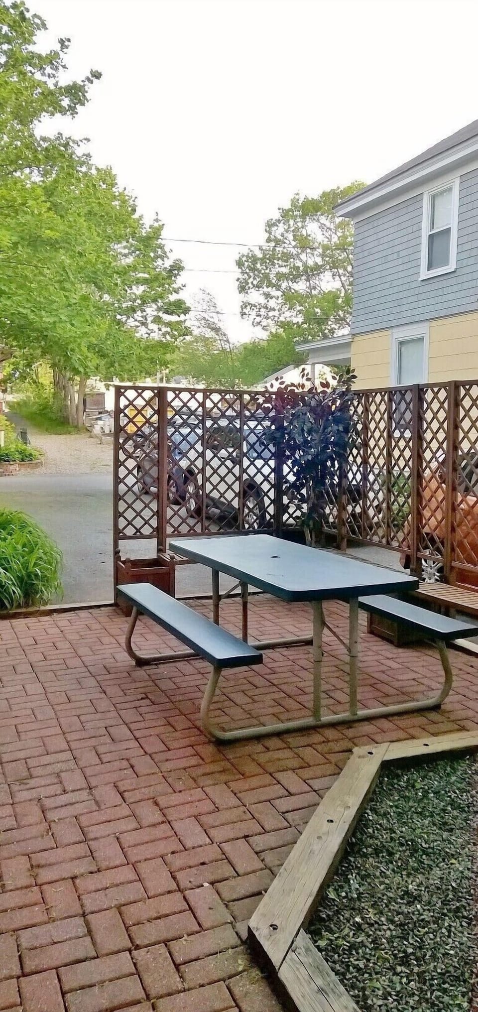 Lovely patio and seating area to enjoy a BBQ  easy access to gas grill.