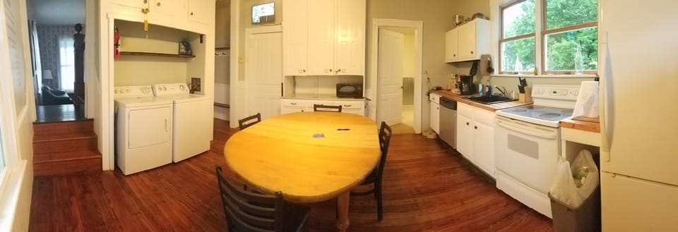 Kitchen 2
