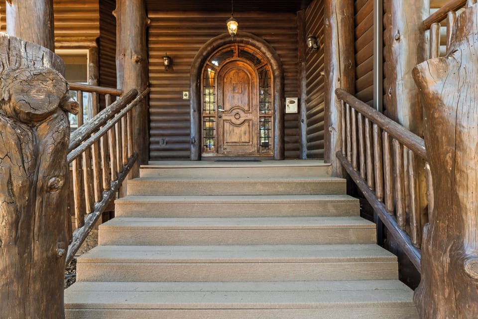 Front Entrance and Stairs