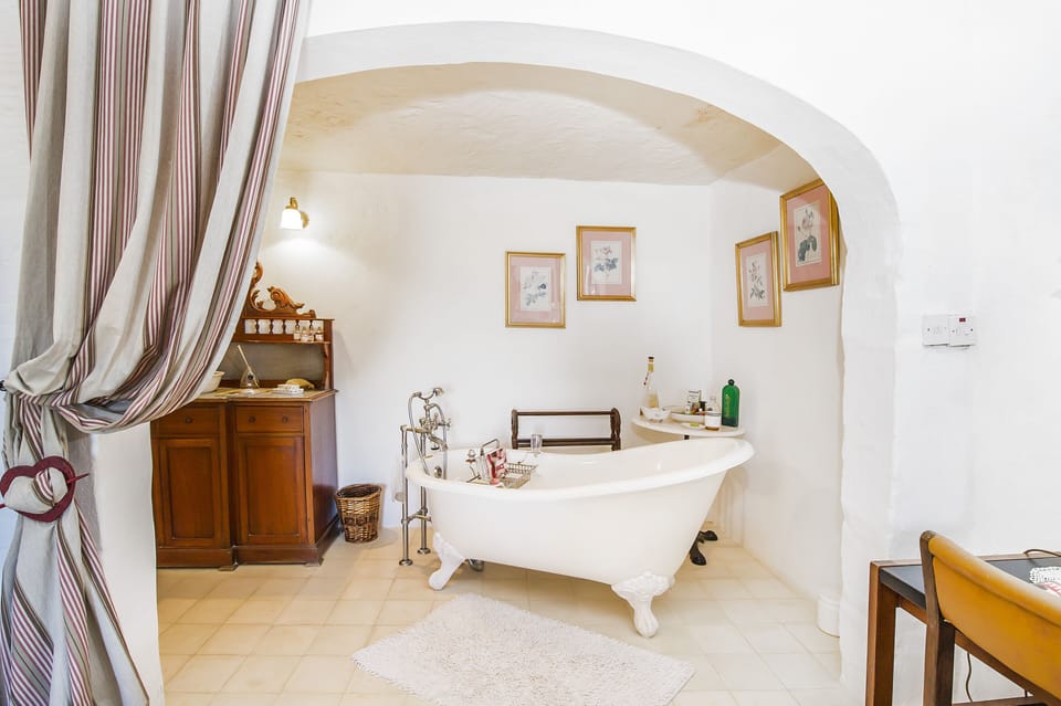 Nostalgia Bath