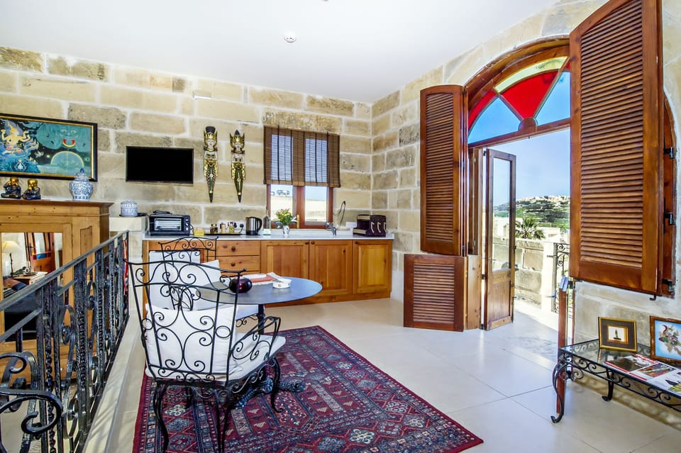 Serenity Kitchenette