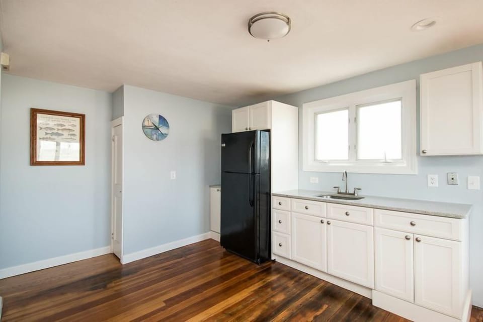 Second floor kitchenette