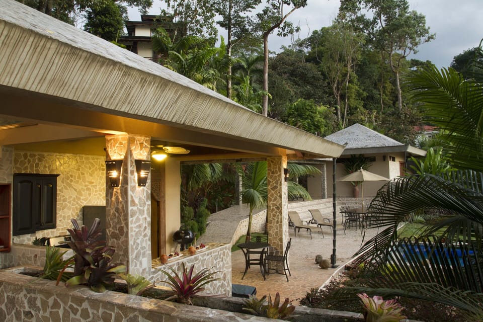 3 Bed 3 Bath Ocean View Home in Central Uvita with private pool Villa in Bahía Ballena