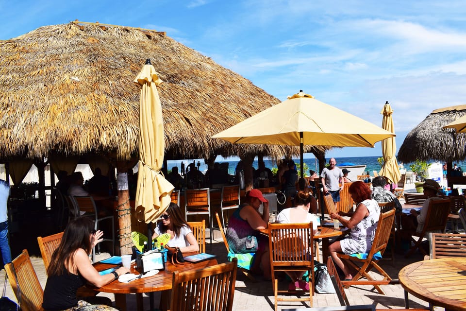 TIKI BAR
