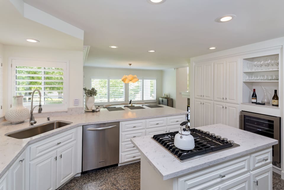 Open Kitchen