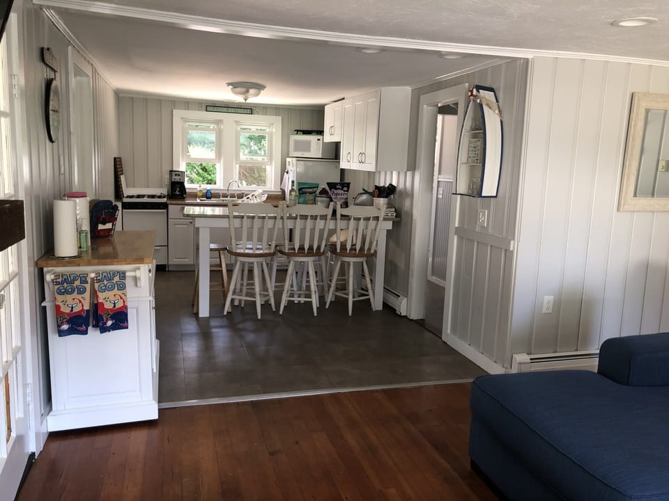Newly added granite bar height table seats 7 great, also meal prep. 