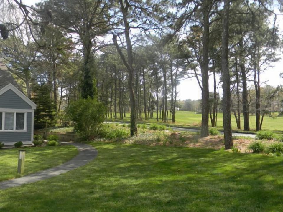 Private Entrance with Golf Course Views.