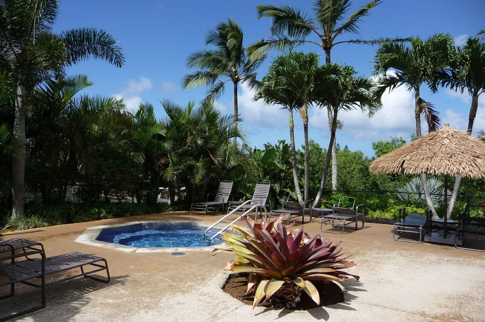 Two outdoor jacuzzis -- this one in an adults-only quiet area behind the pool.