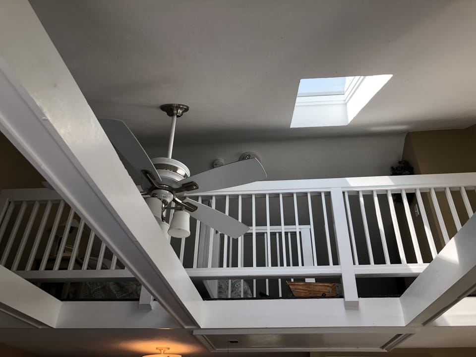 Room has skylight.