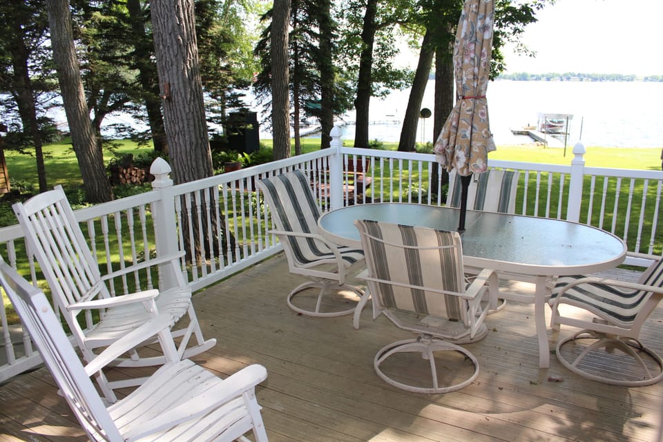 Large deck with great lake views