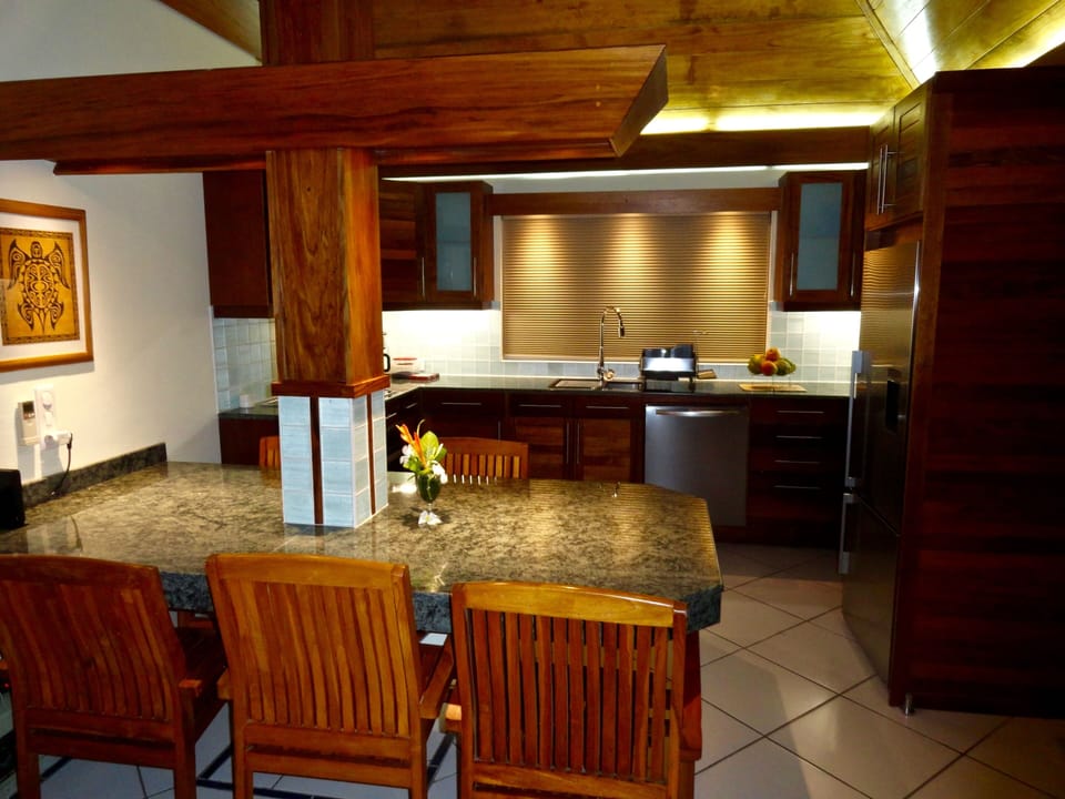 Granite, wood, lighting state of the art appliances. All the comforts of home!