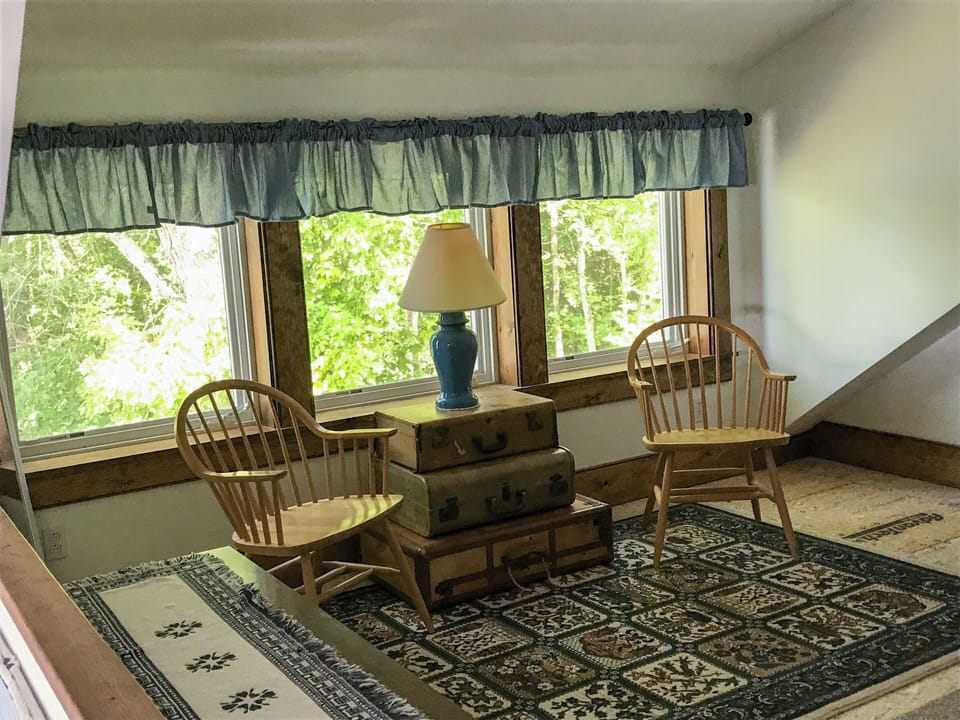 Sitting area on loft