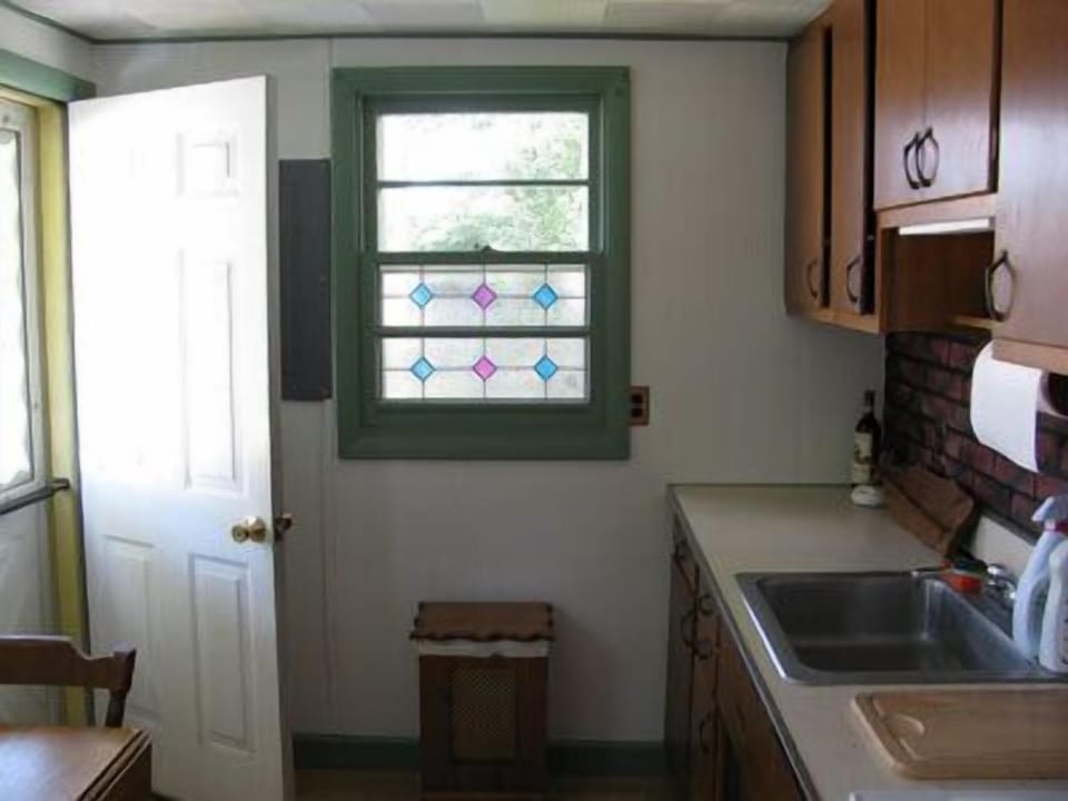 Bright cozy kitchen