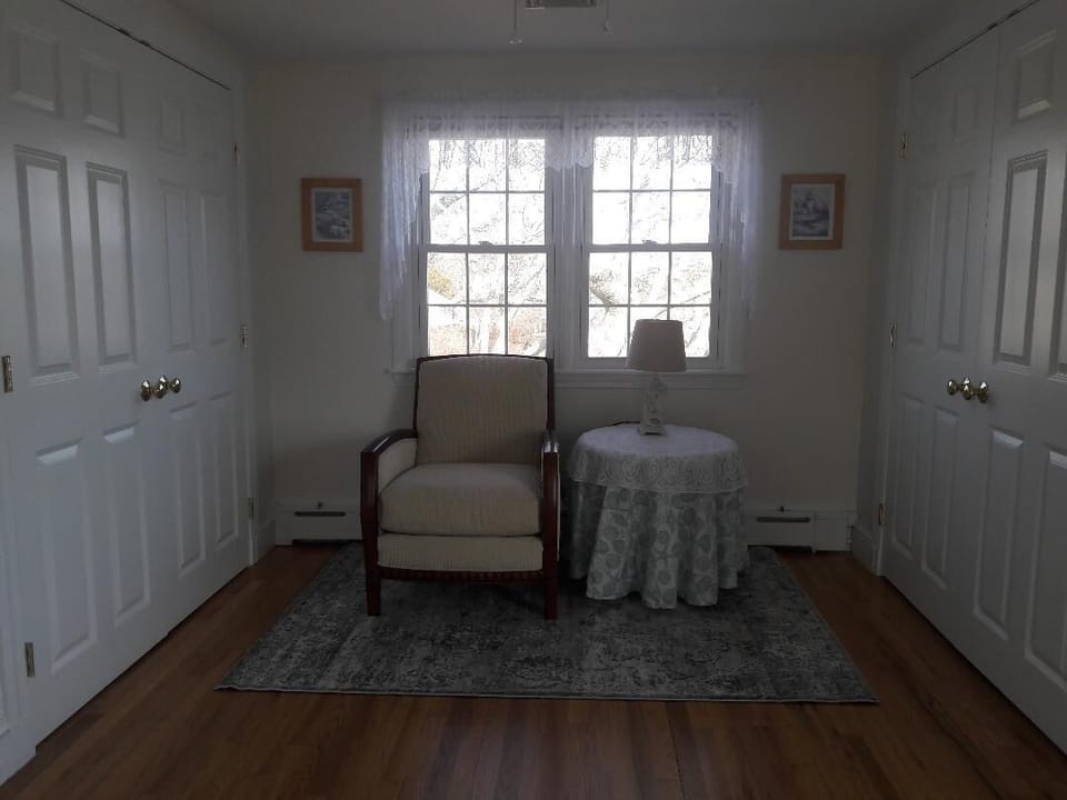Master Bedroom - Closets and Reading / Sitting Area