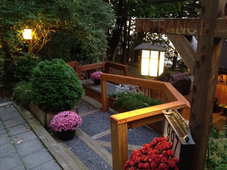 Entrance steps from driveway to main house