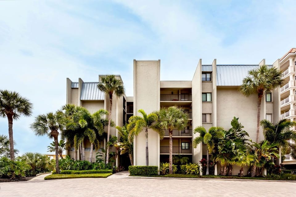 'The Shores'
Our slice of heaven!