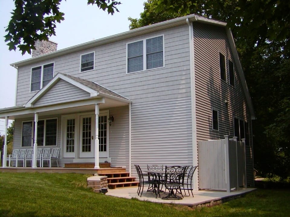 Back Patio and side deck