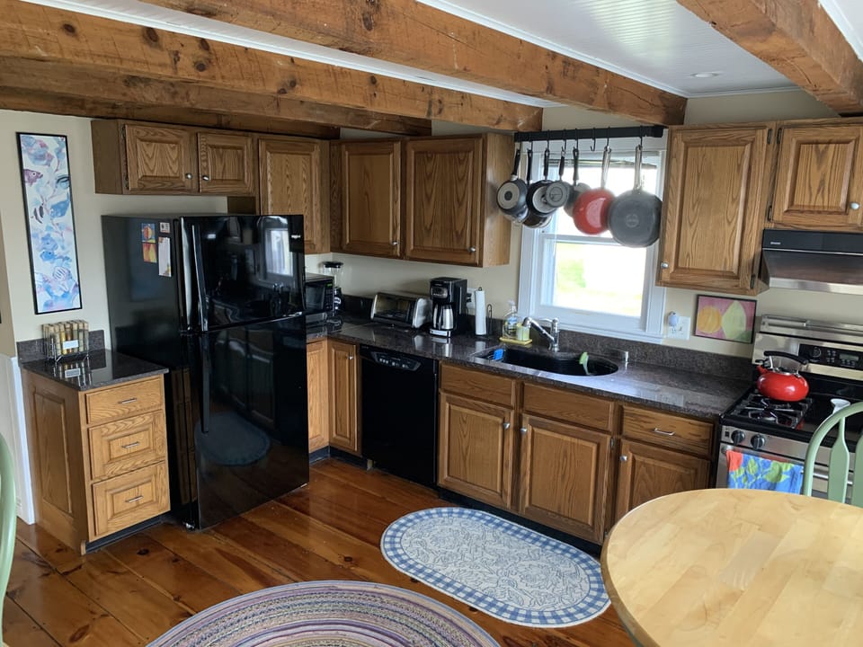Updated appliances with most cooking equipment you'll need