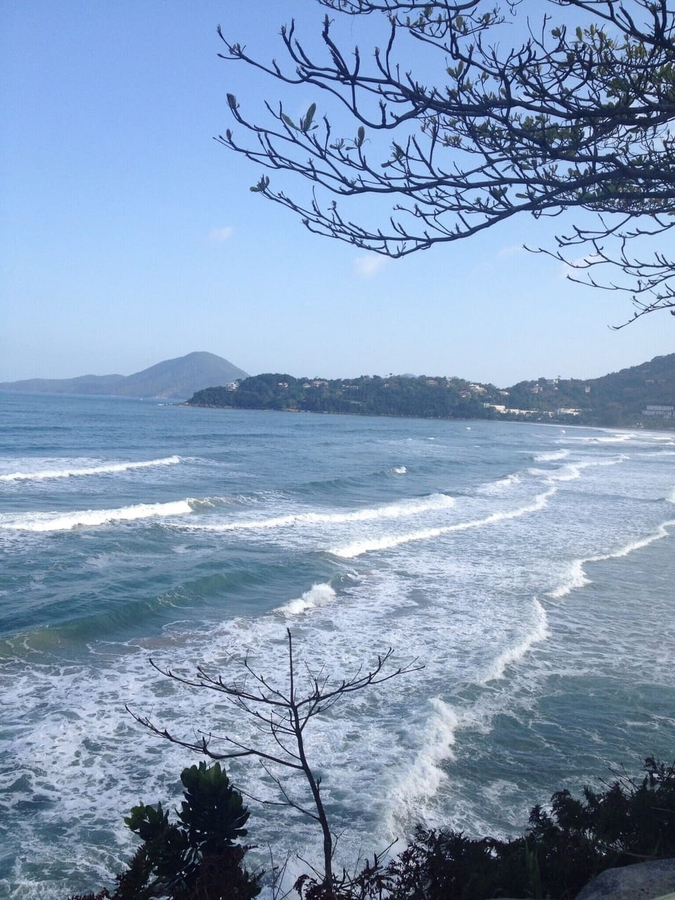Toninhas beach - view of the belvedere