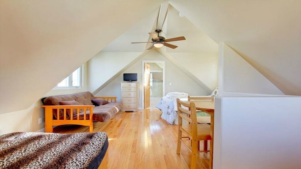 Third floor bedroom with private bath