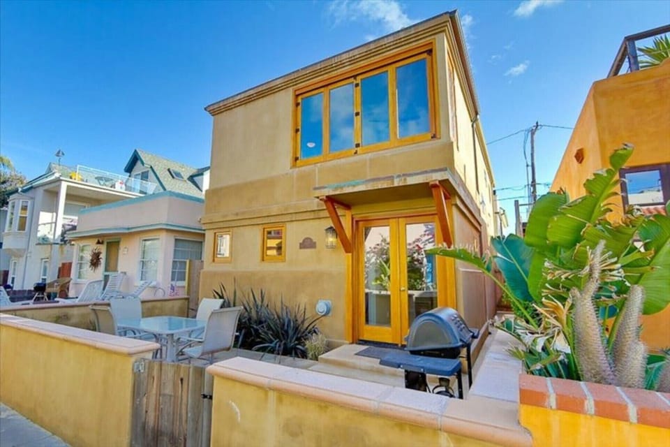 Front elevation of Beach House