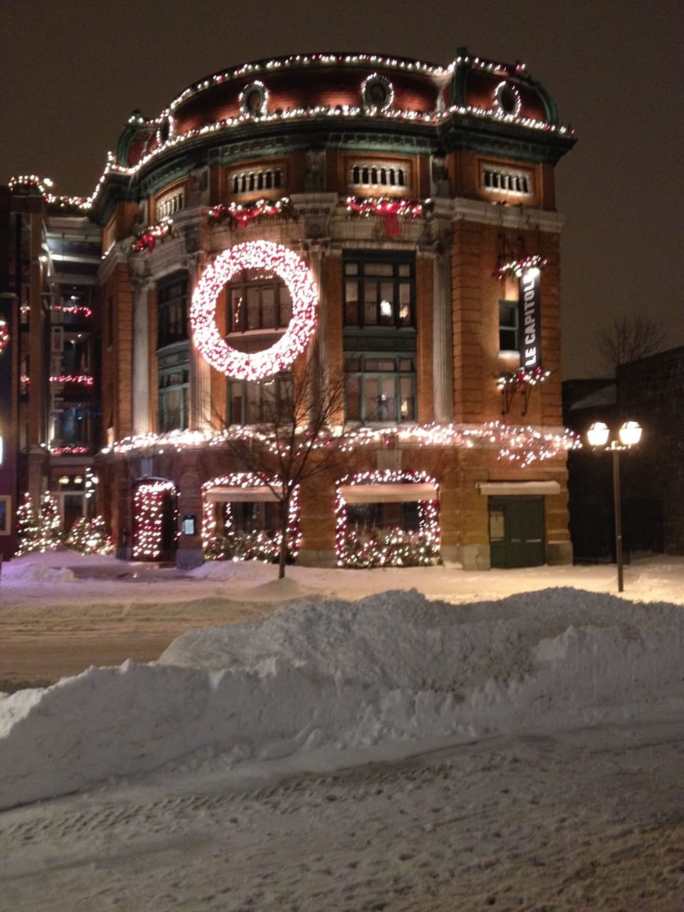 Le Capitole de Quebec theatre, 1/2 a block away