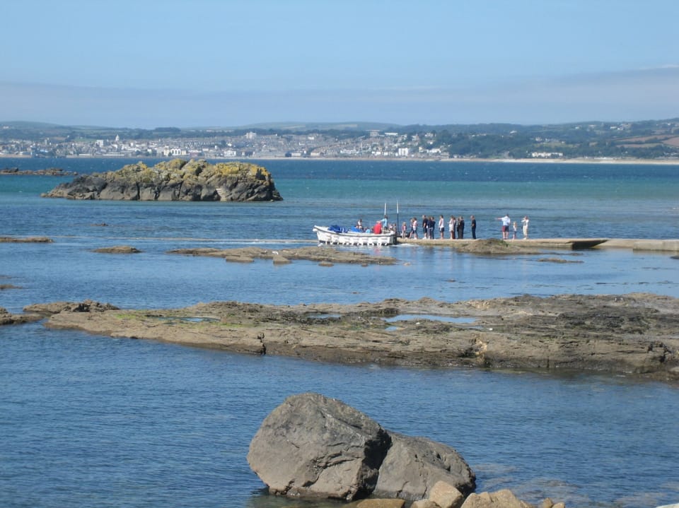 Taking the boat at Top Tieb