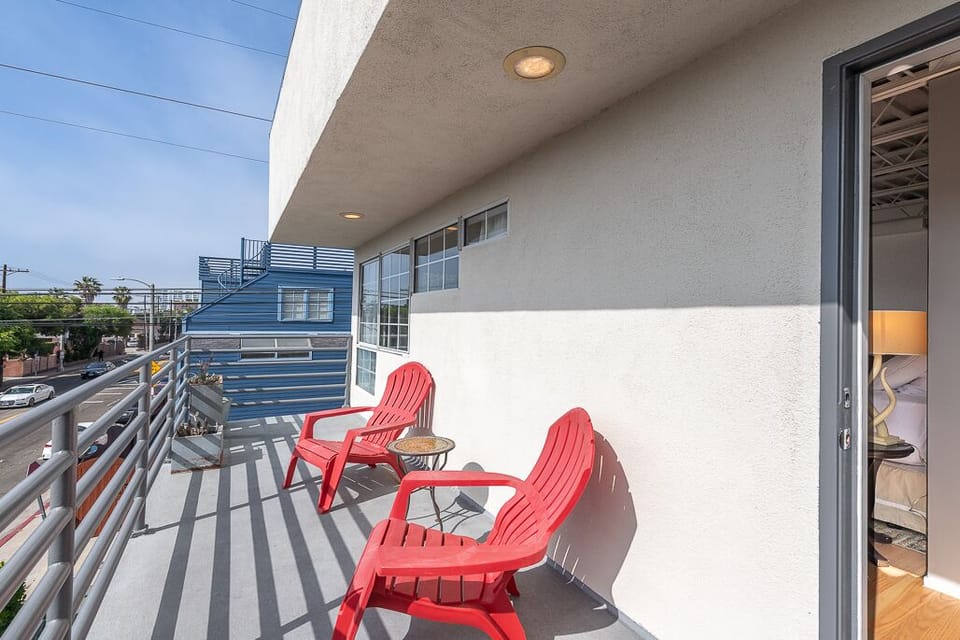 Primary Balcony