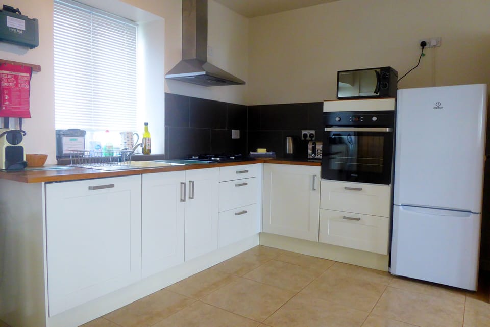 The kitchen is well equipped and includes a dishwasher and nespresso machine
