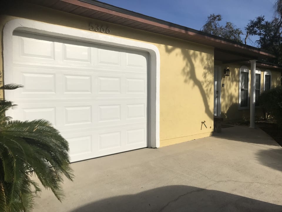 One car garage