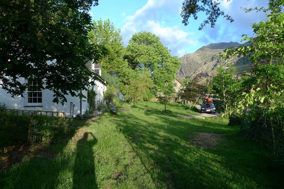 Outside View 2