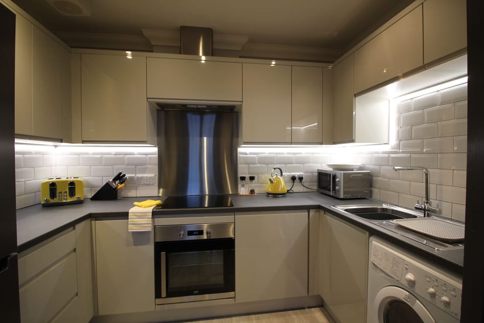 Fully equipped kitchen
