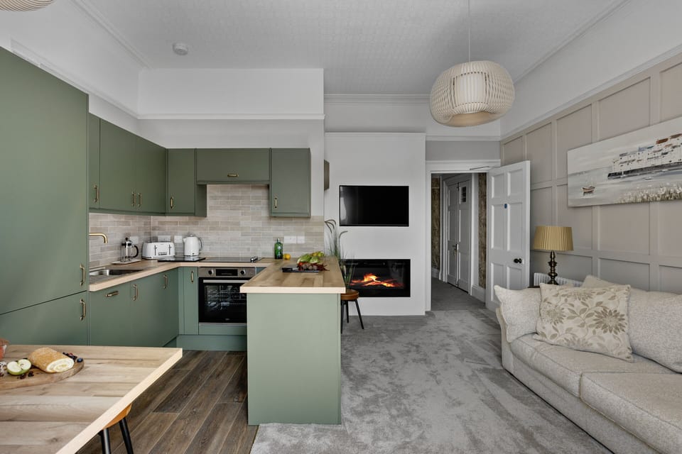 Napoli apartment refurbished for 2025