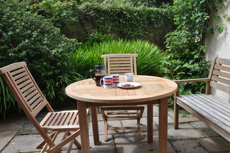 Seating area outside the dining room