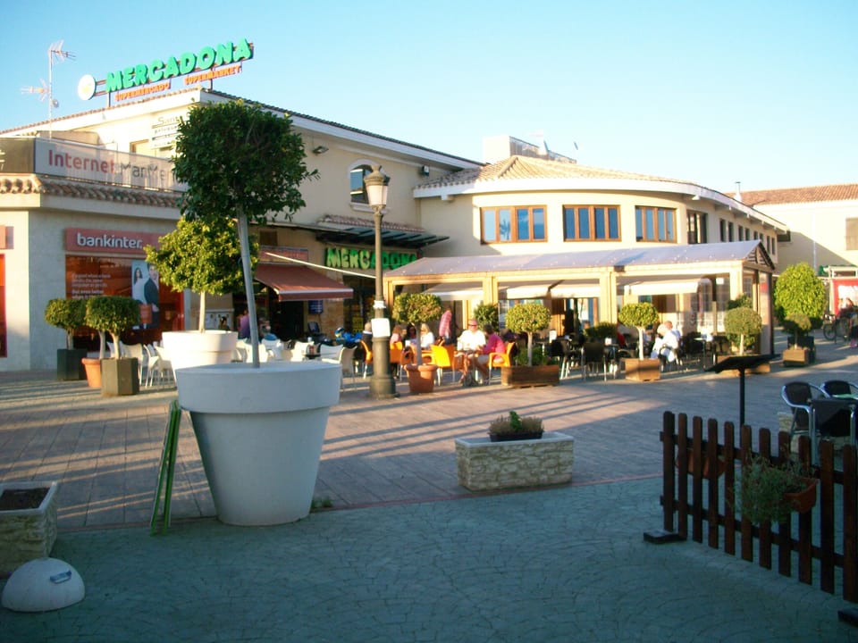 Local Shopping - Late October