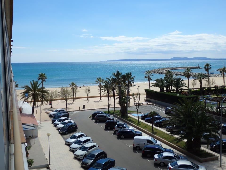 Beach/ocean view