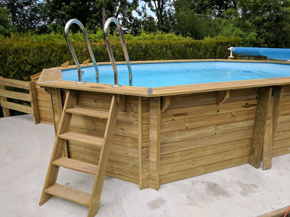 New pool installed spring 2017 5.5m x 3.5m 