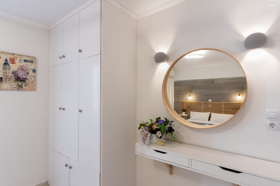 Standard 1st floor apartment-Bedroom Decoration Details