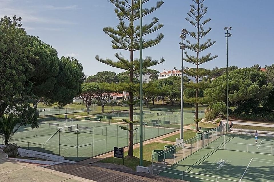 Tennis academy