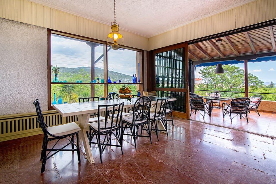 Top floor dining area