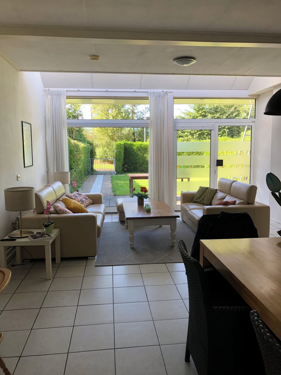 Zithoek-terras-tuin

