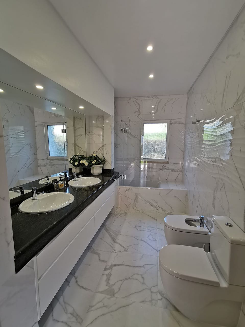 Bathroom downstairs 