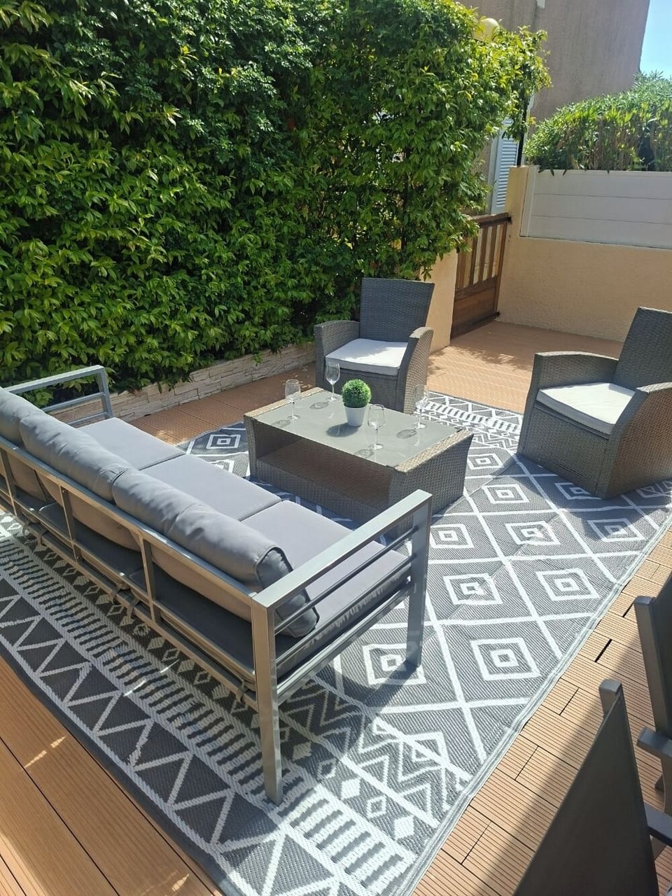 Terrace/patio