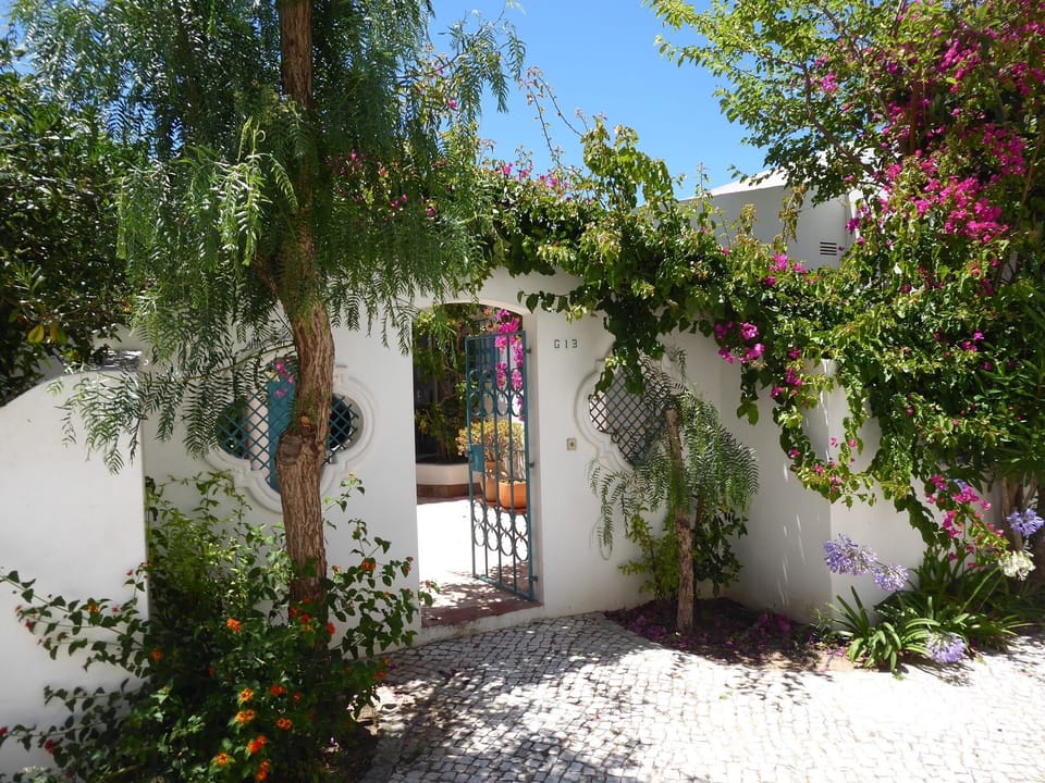 the villa's main entrance (seen from outside)