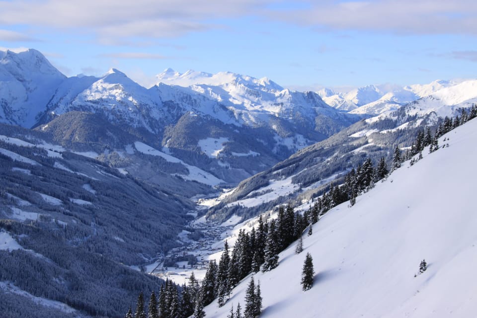 Snow and ski sports