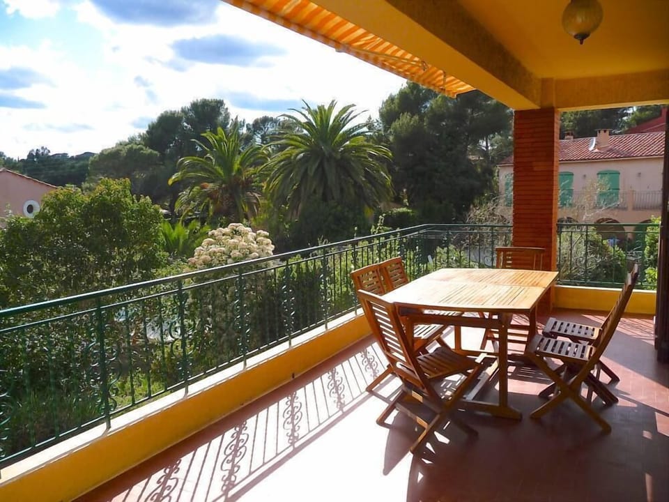 Terrace / Balcony
