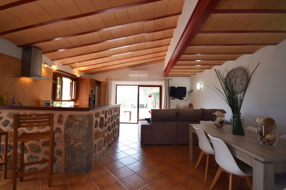 Living&dining area with A/C