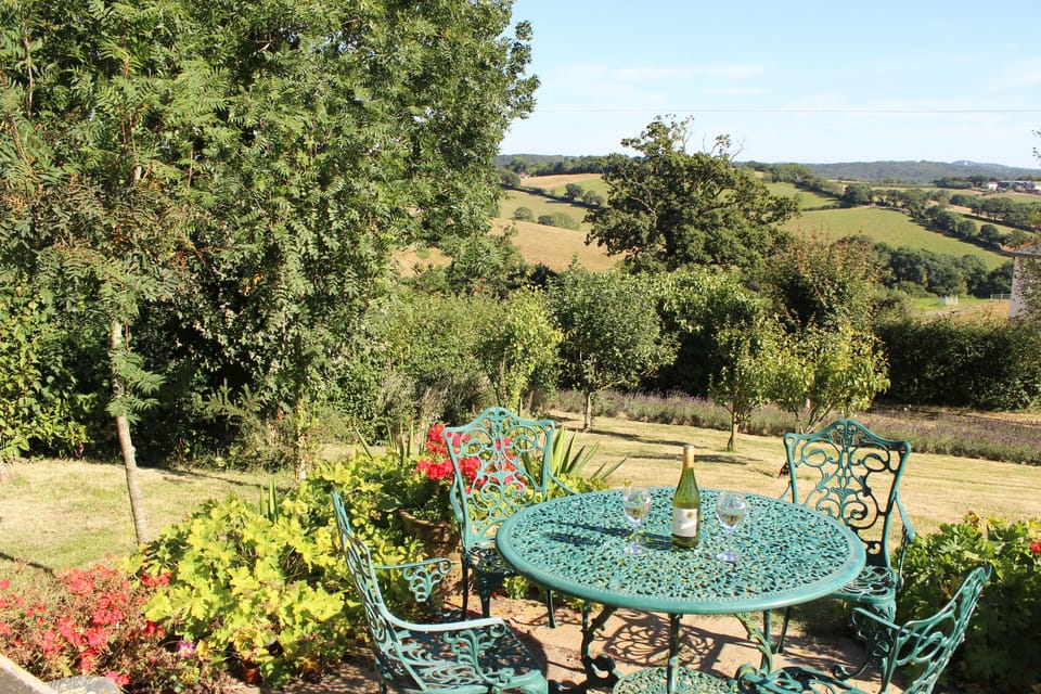 Upper Outdoor Seating