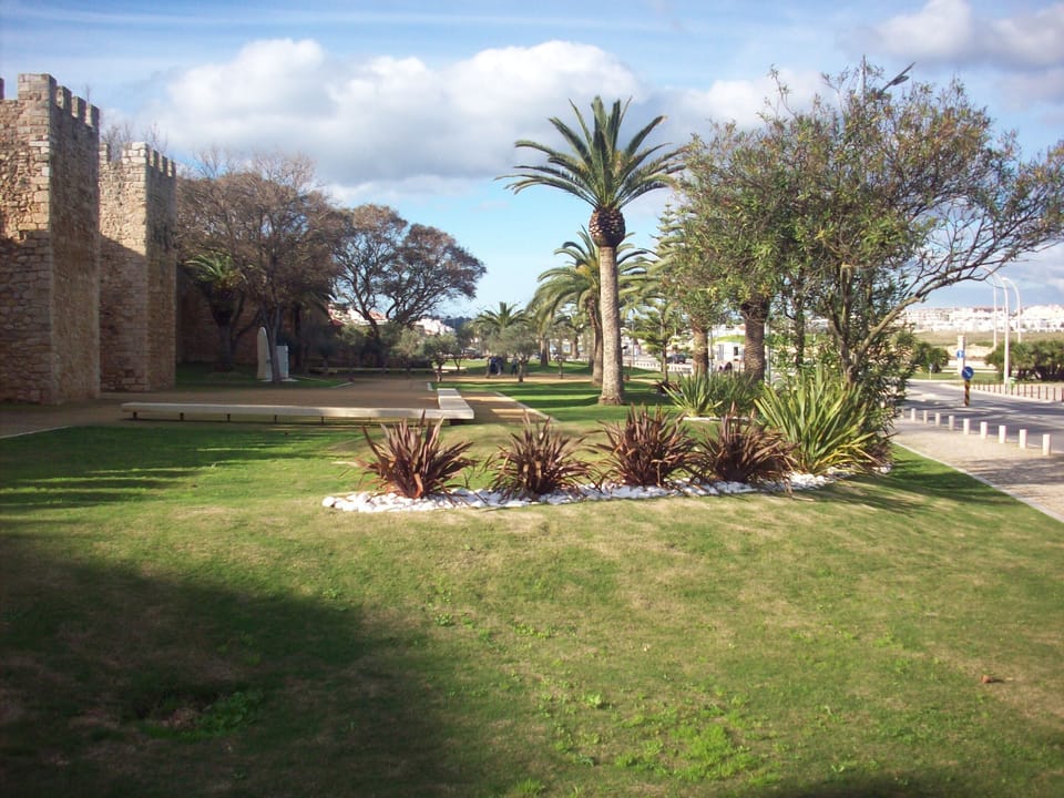 Entrance to Castle & Old Town