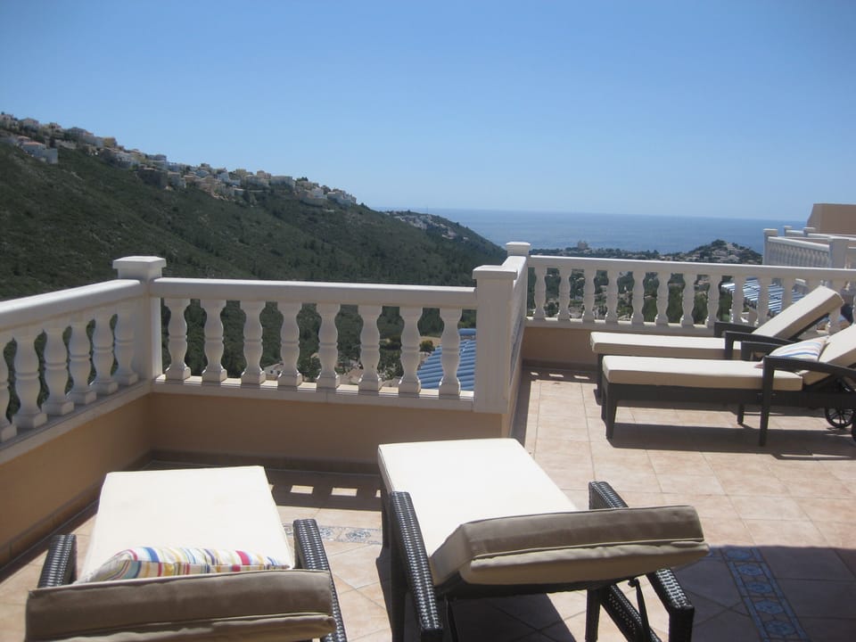 Suntrap Top Terrace